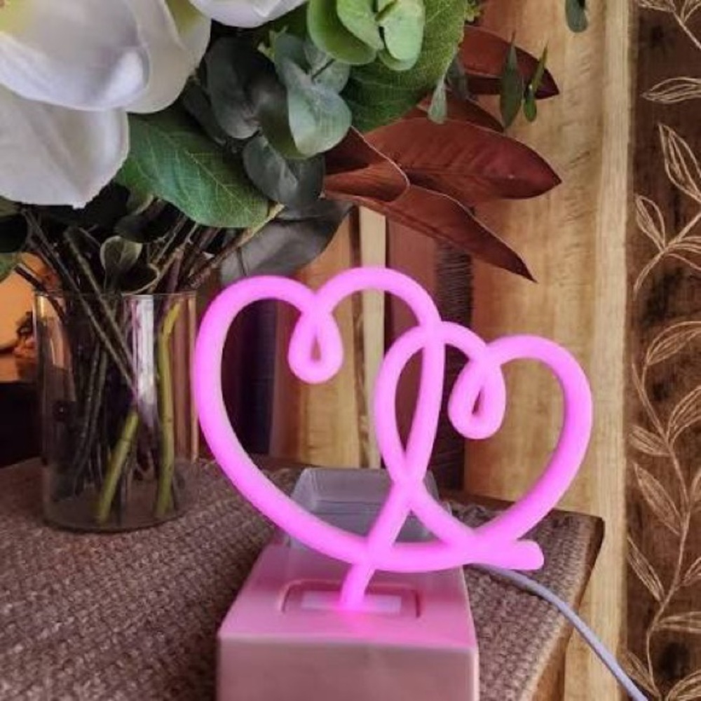 Scentsy Sweet On You Warmer. NIB